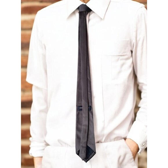 Umo Lorenzo Made in Italy, Gray 100% Polyester Tie. - Picture 2 of 8